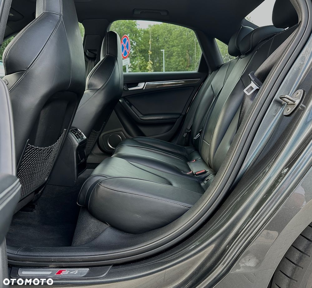 Audi S4 Limousine - 21