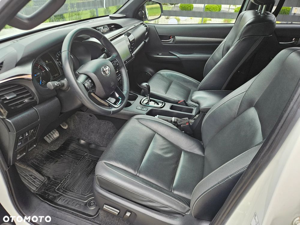 Toyota Hilux 2.8 D-4D Double Cab Invincible 4x4 - 12