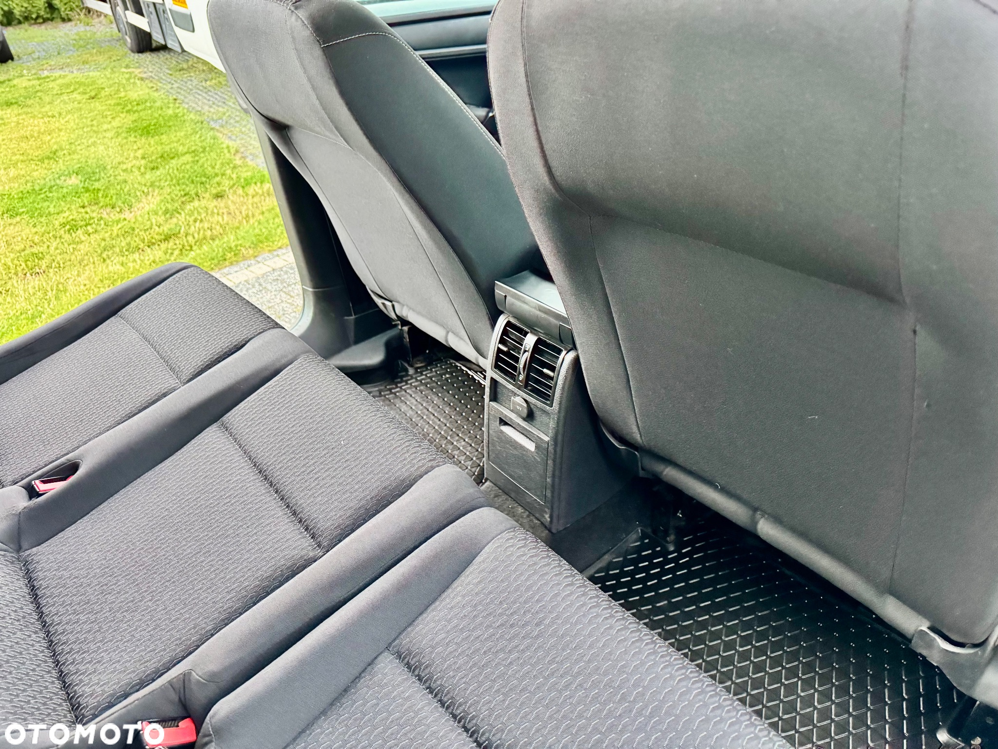 Volkswagen Caddy 2.0 TDI Comfortline - 15