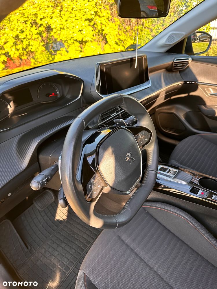 Peugeot 208 1.2 PureTech Active S&S EAT8 - 18