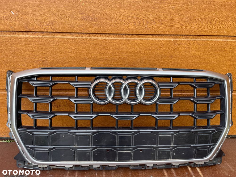 Grill Atrapa Audi Q2 81A lift S Linie Satyna czarny połysk 81A853651H cala - 1