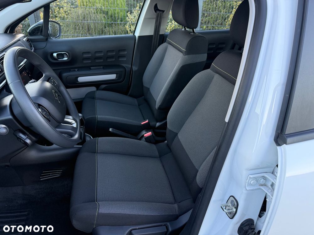 Citroën C3 Pure Tech 82 SHINE - 11