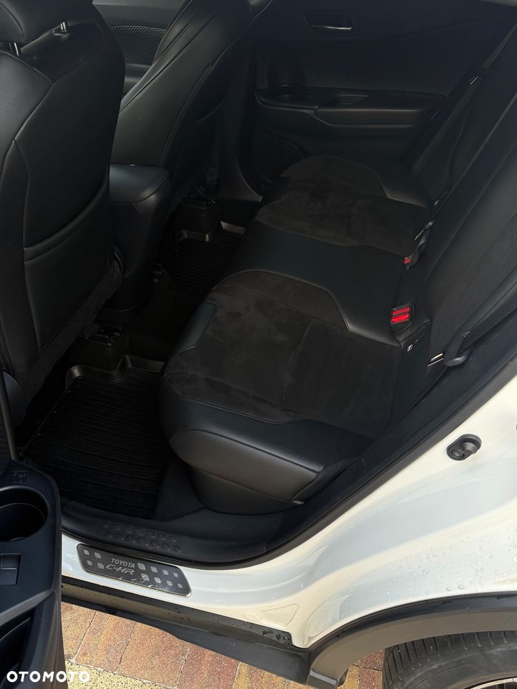 Toyota C-HR - 8