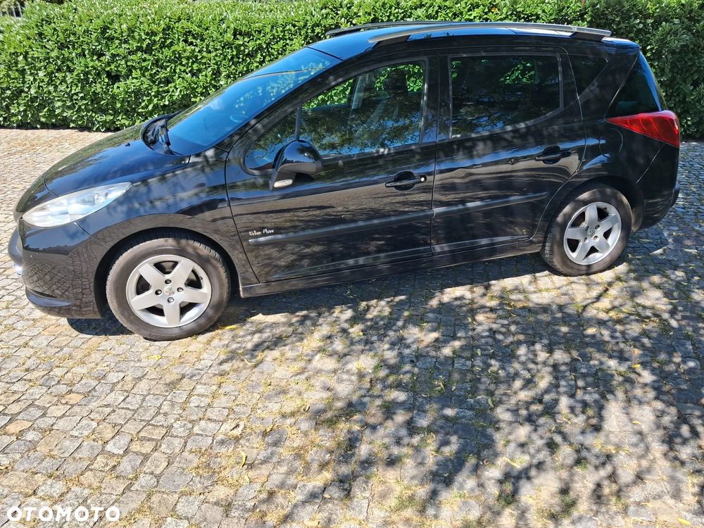 Peugeot 207 - 19