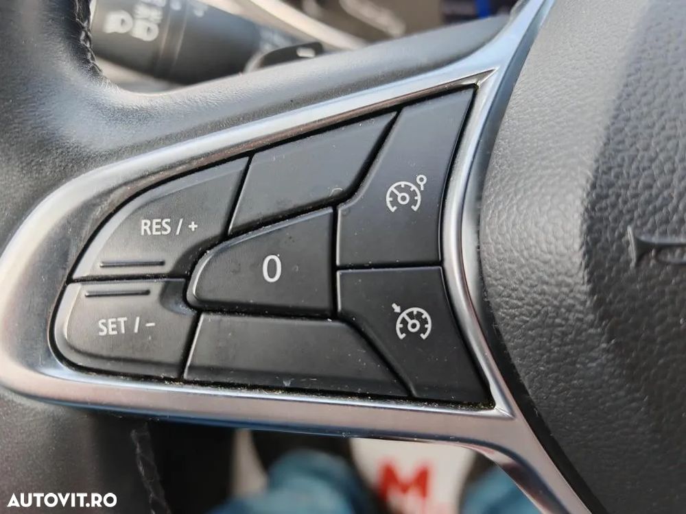 Renault Clio TCe 130 EDC GPF EDITION ONE - 19