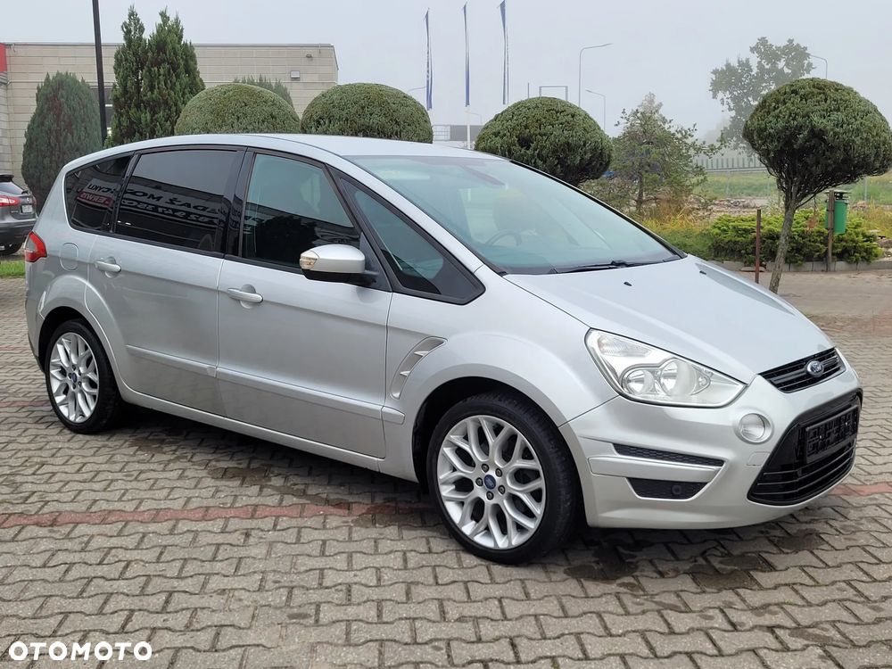 Ford S-Max - 21