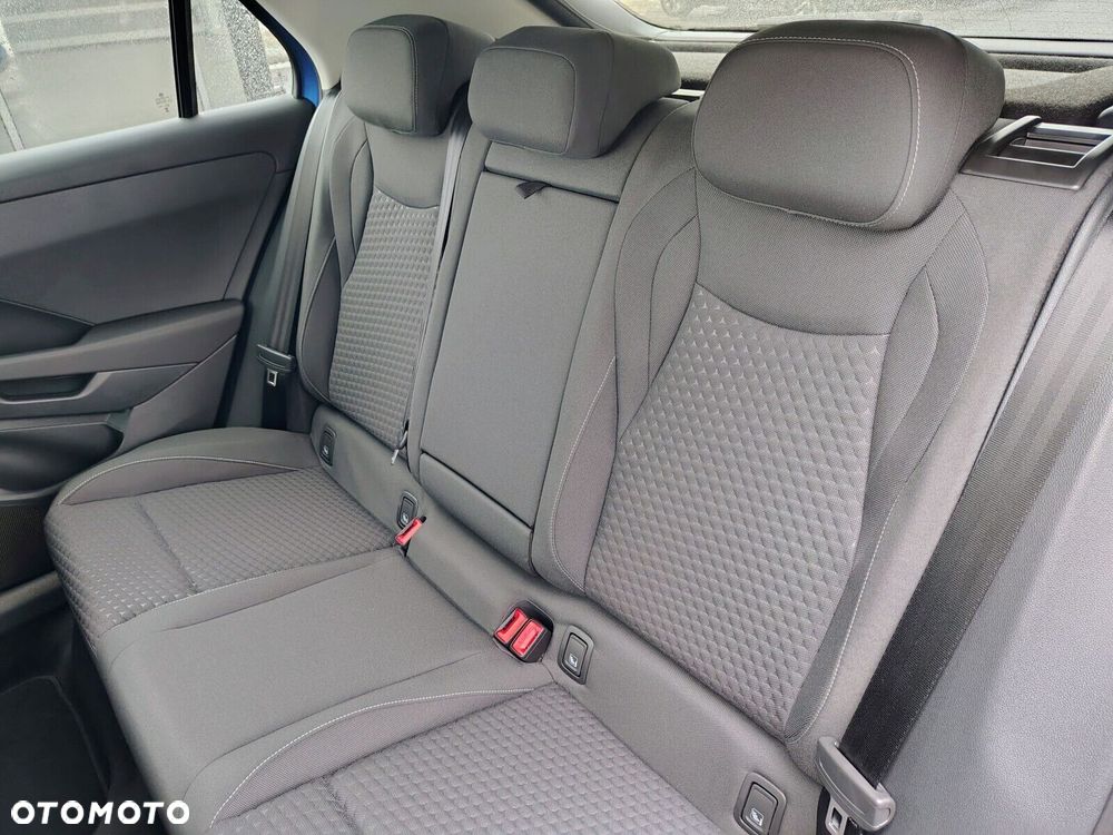 Volkswagen T-Roc 1.5 eTSI Life DSG - 23