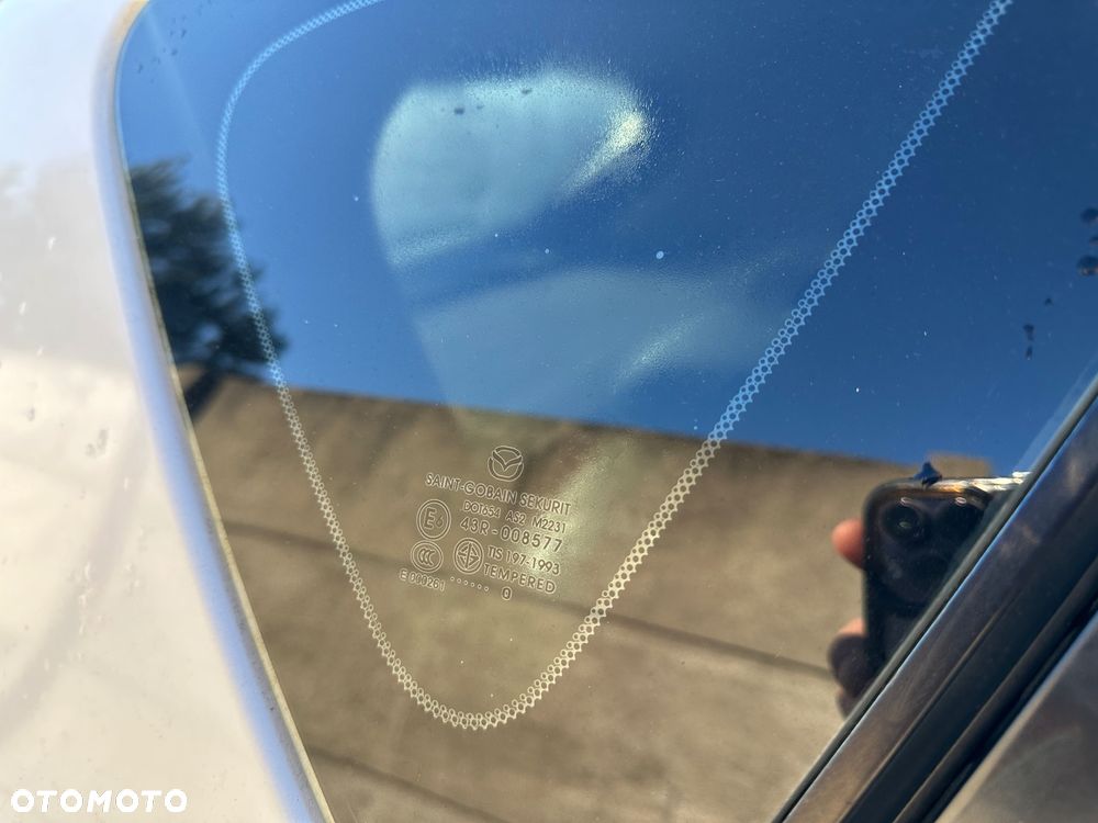 Mazda 3 2.0 MZR DISI Exclusive-Line - 27