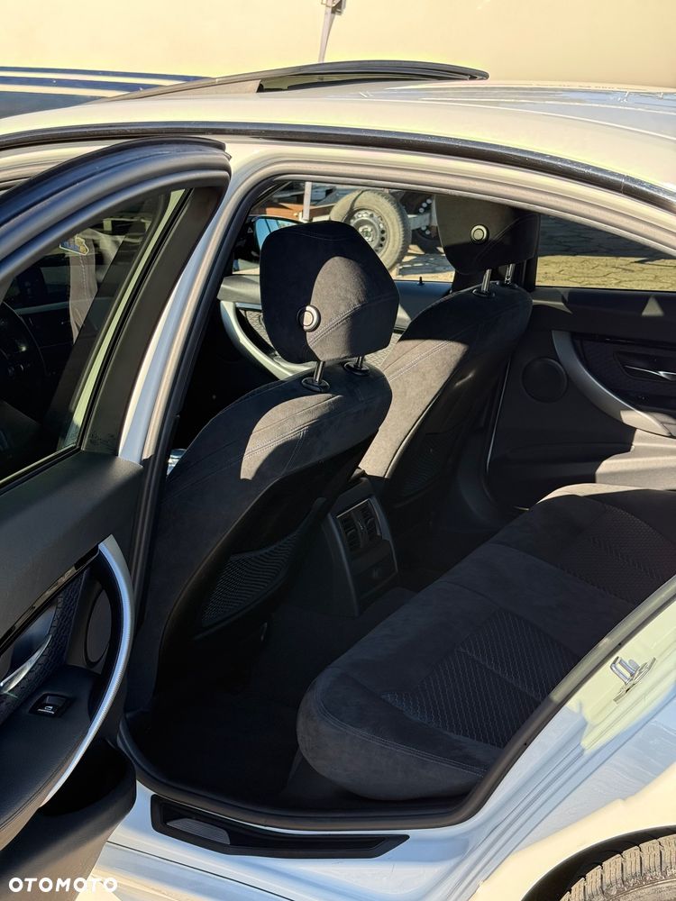 BMW Seria 3 320d Edition M Sport Shadow - 10