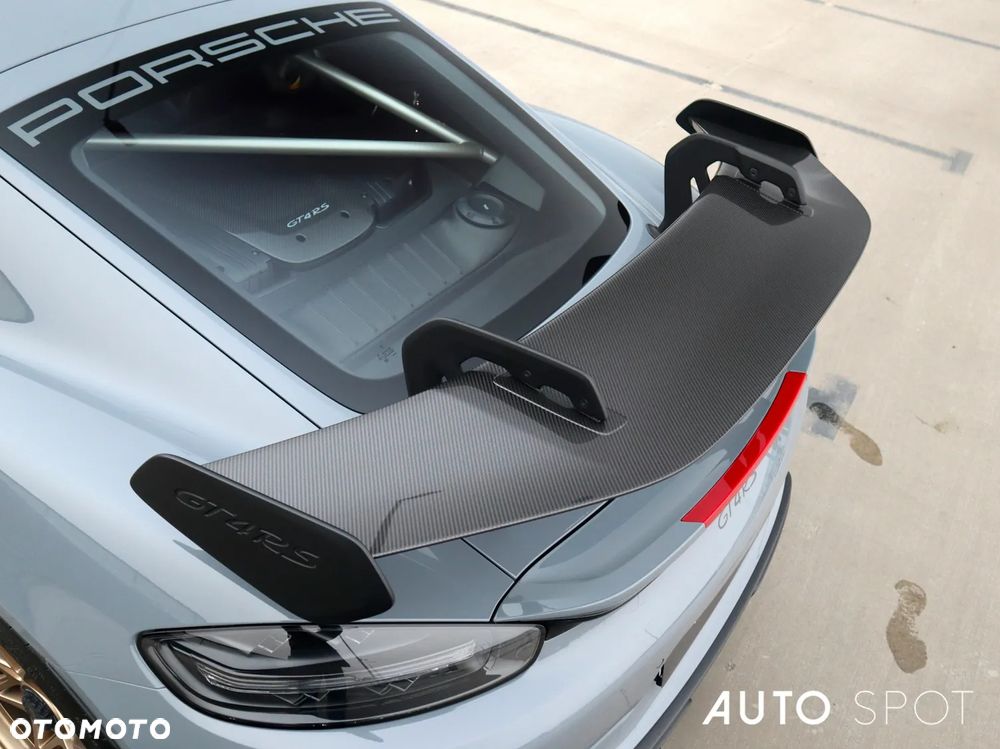 Porsche 718 Cayman GT4 RS - 13