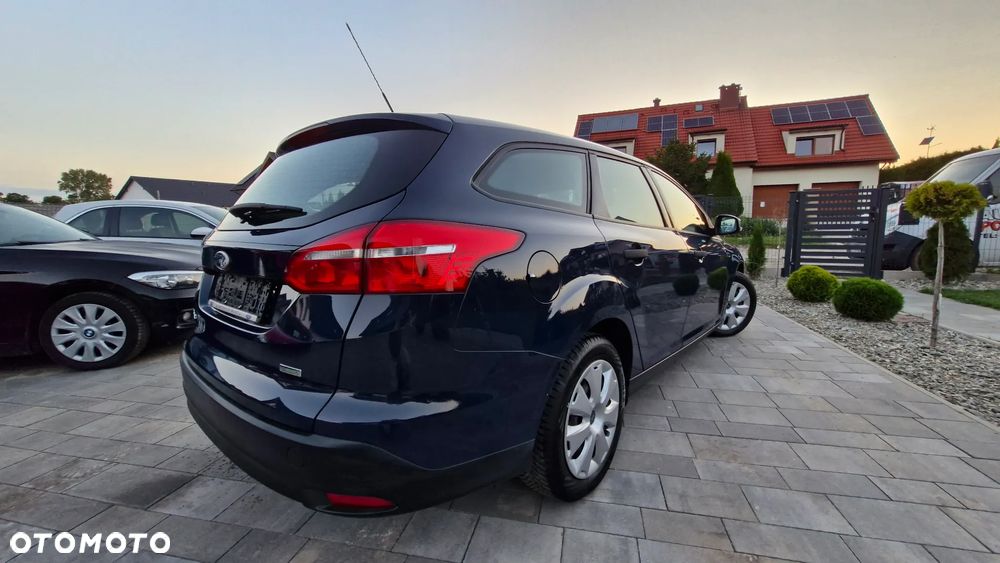 Ford Focus 1.0 EcoBoost 99g Edition Start - 4