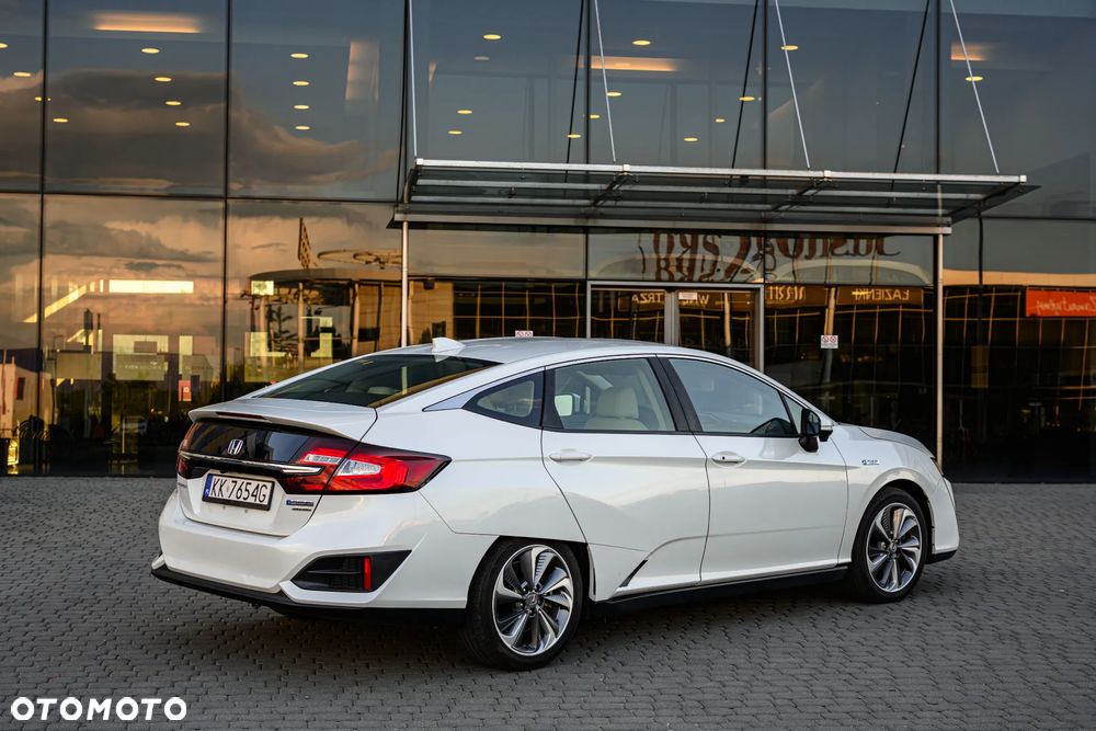 Honda Clarity - 26