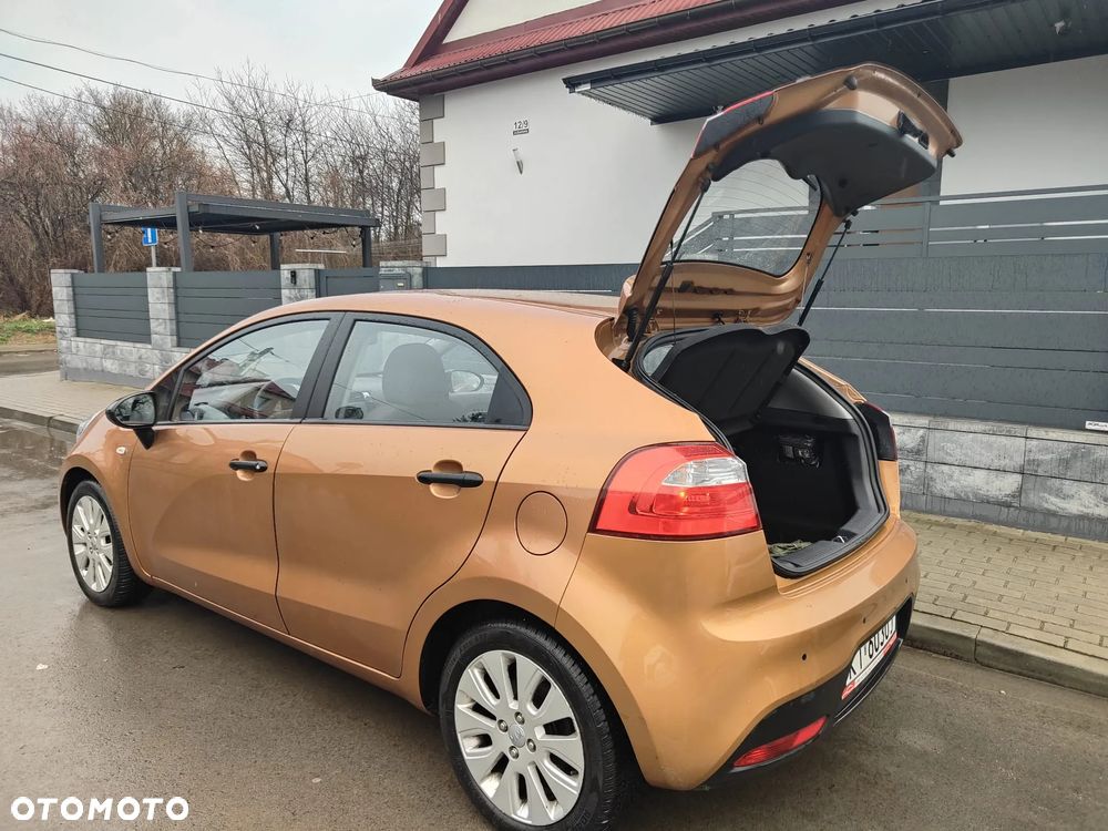 Kia Rio 1.2 Dream-Team Edition - 7