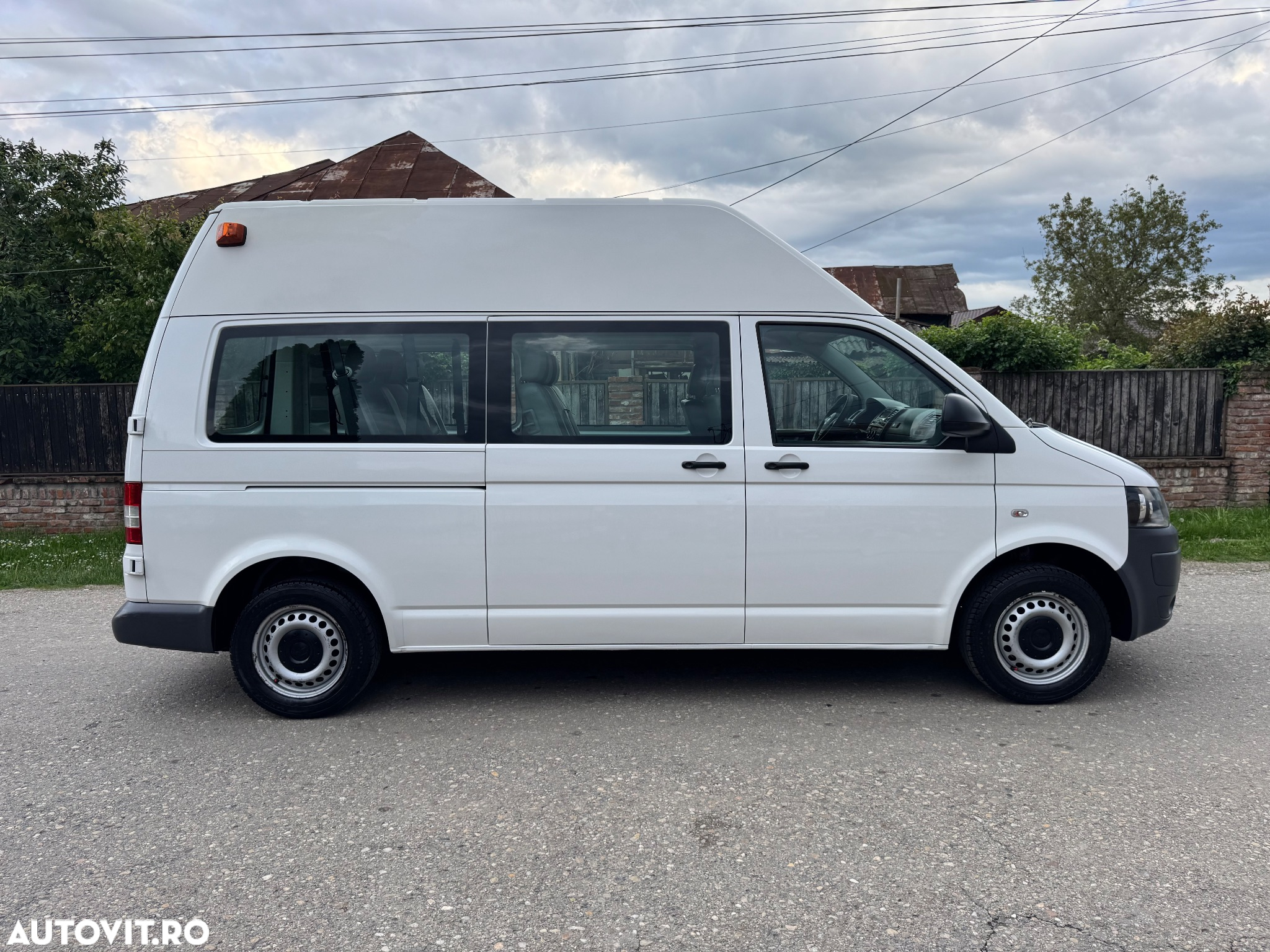 Volkswagen Transporter - 17