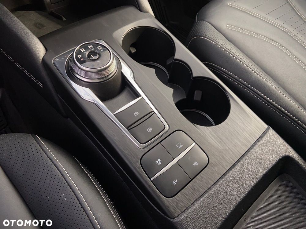 Ford Kuga 2.5P PHEV FWD Vignale - 22