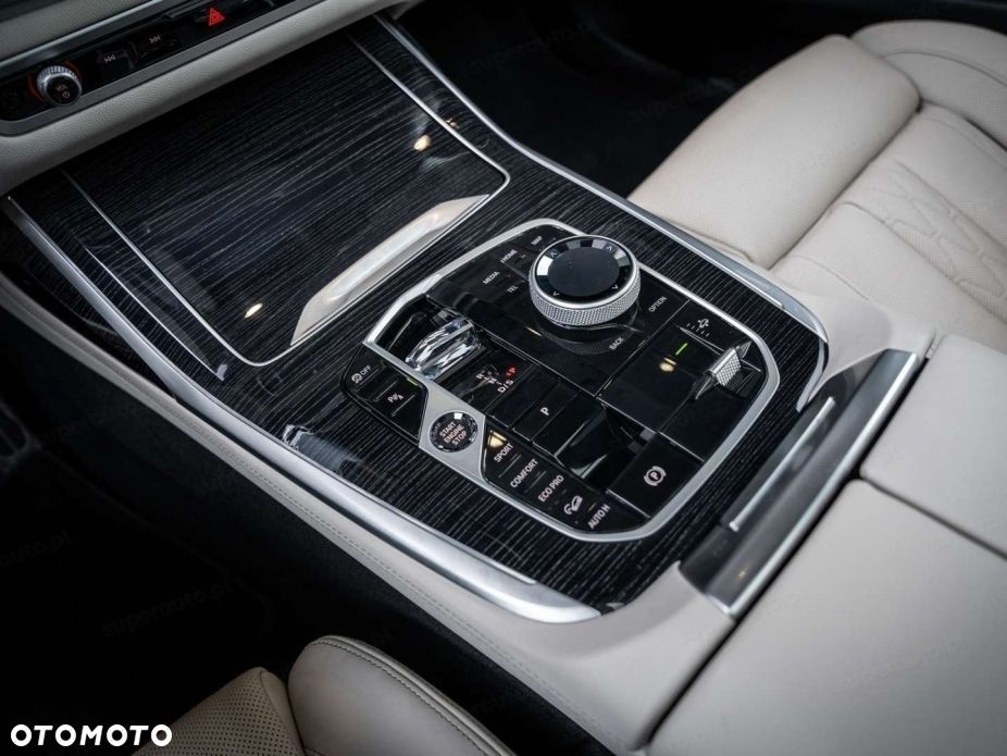 BMW X7 xDrive40d mHEV M Sport sport - 13