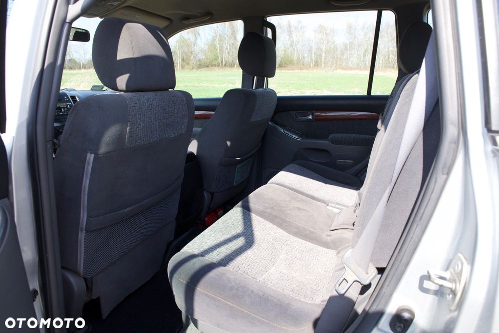 Toyota Land Cruiser 3.0 D Sol - 24