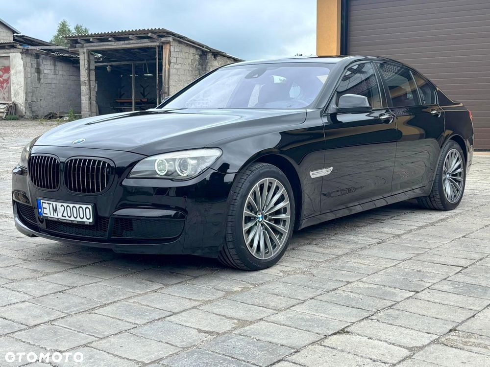 BMW Seria 7 750i L xDrive - 2
