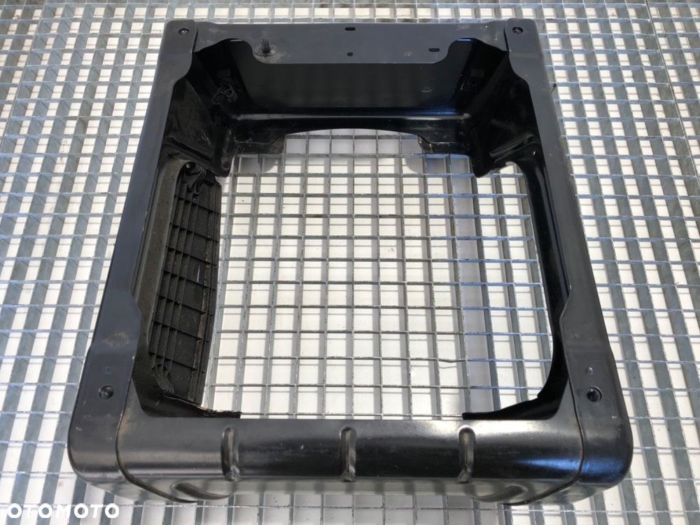 PODSTAWA FOTELA LEWEGO  RENAULT MASTER III Skrzynia (FV) 2010 - 2022 2.3 dCi 165 FWD (FV0P, FV0U, - 1