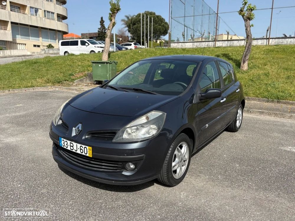 Renault Clio 1.2 16V Dynamique - 2