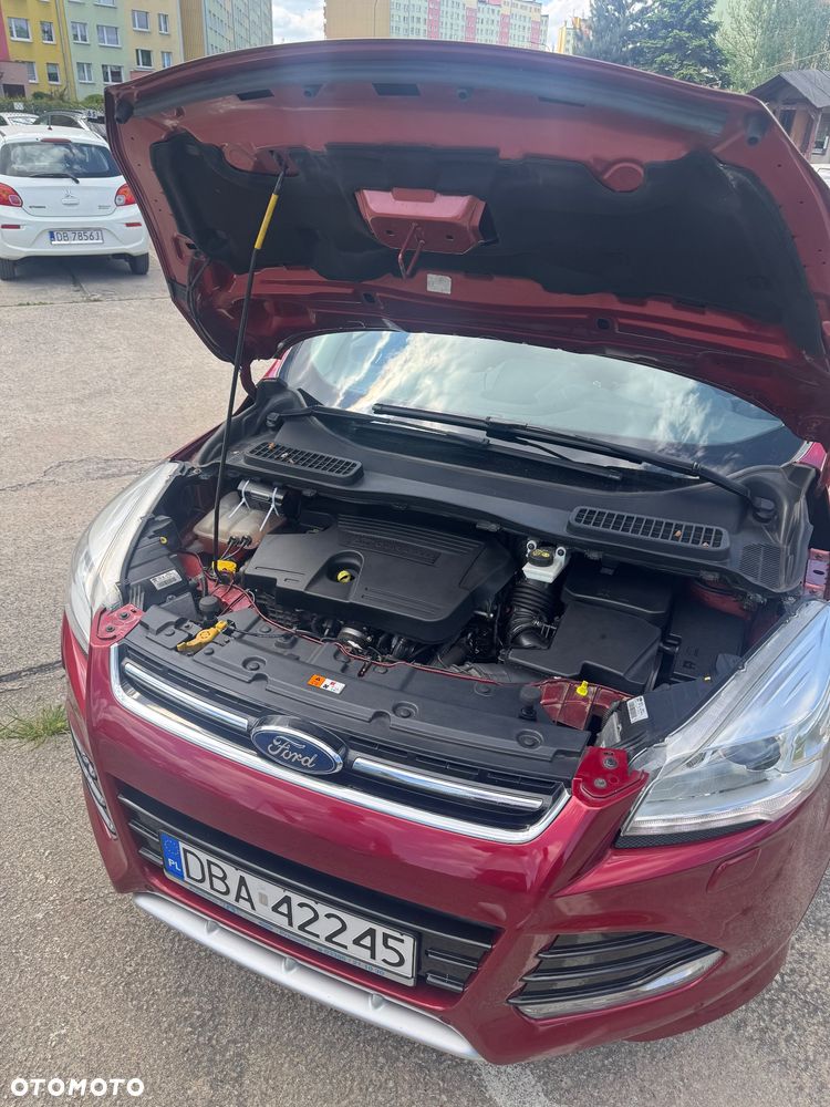 Ford Kuga 2.0 TDCi 4x4 Titanium - 14