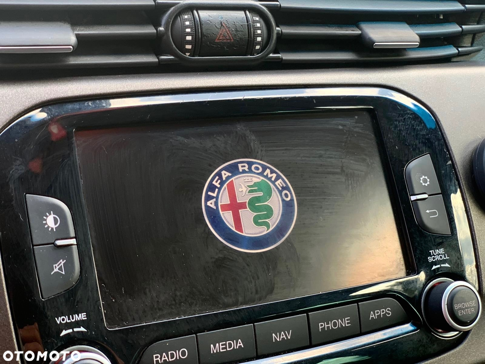 Alfa Romeo Giulietta 2.0 JTDM 16V TCT Turismo - 16