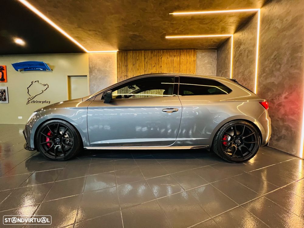 SEAT Leon SC 2.0 TSI S&S DSG Cupra 300 - 2