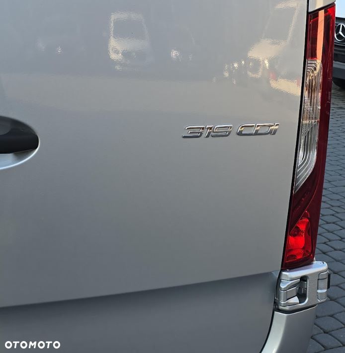 Mercedes-Benz Sprinter 319 Ekstra Long L4H2 - 10