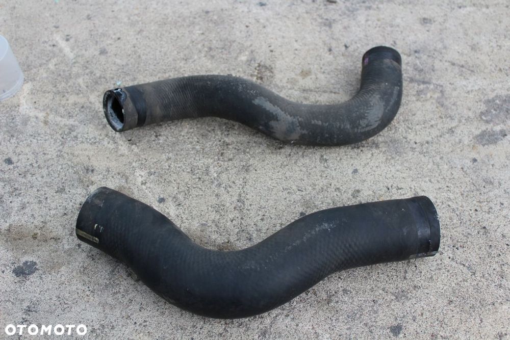 WĄŻ RURA POWIETRZA INTERCOOLERA AURIS I 1.4 D4D - 4