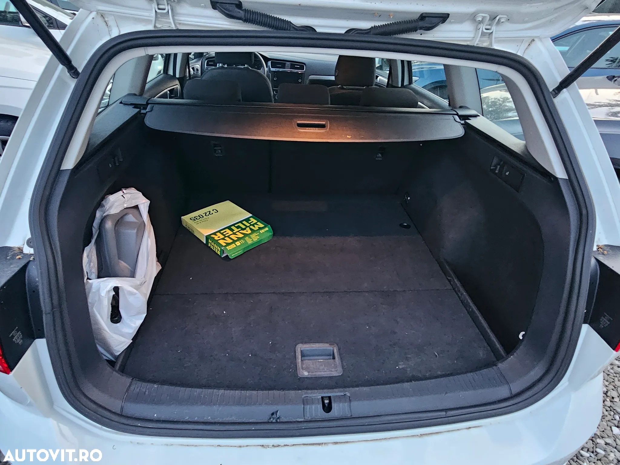 Volkswagen Golf 1.0 TSI Trendline - 8