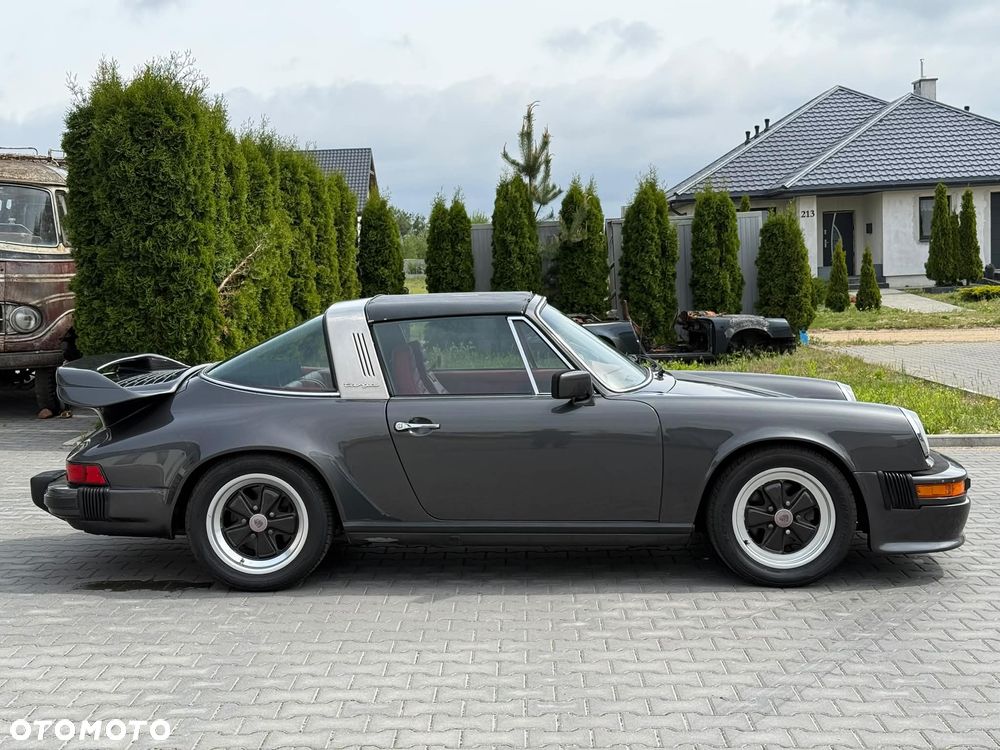 Porsche 911 - 6