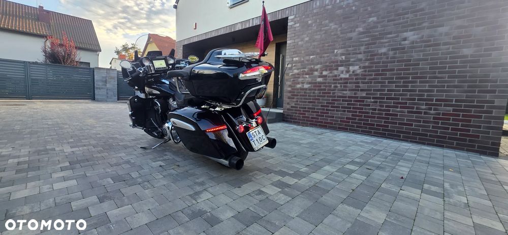 Indian Roadmaster - 6