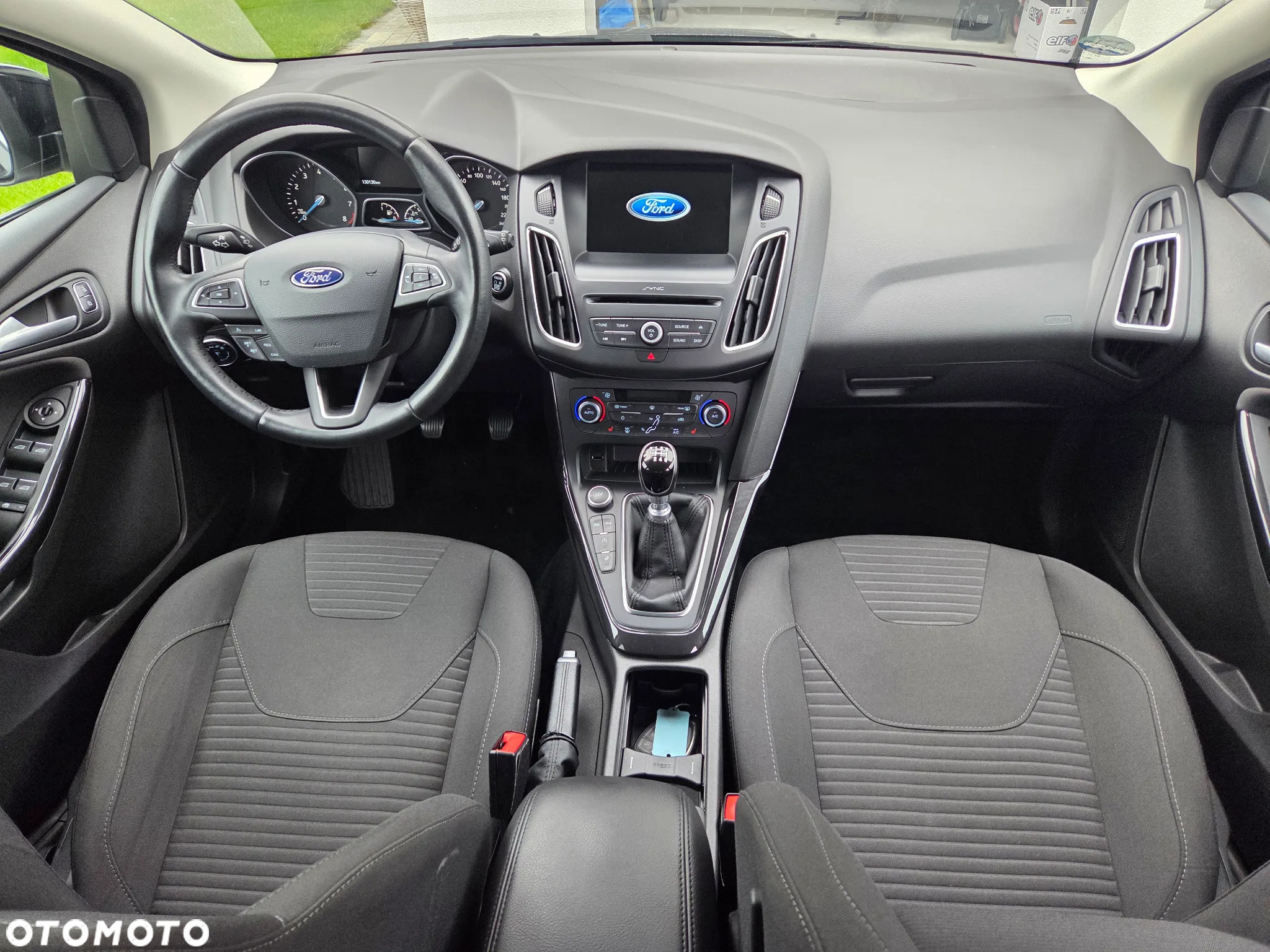 Ford Focus 1.0 EcoBoost Hybrid ST-LINE - 5