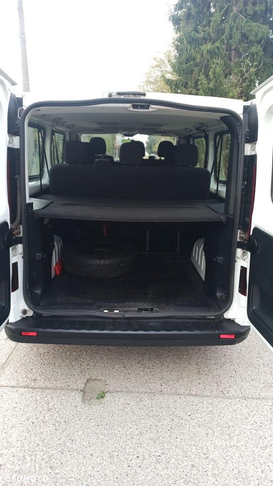 Opel Vivaro L1H1 2,7t Elegance - 12