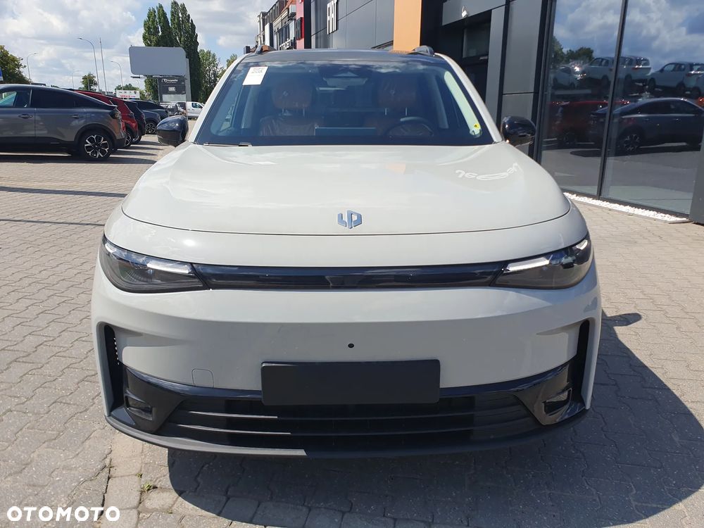 Leapmotor C10 69.9 kWh Design - 8