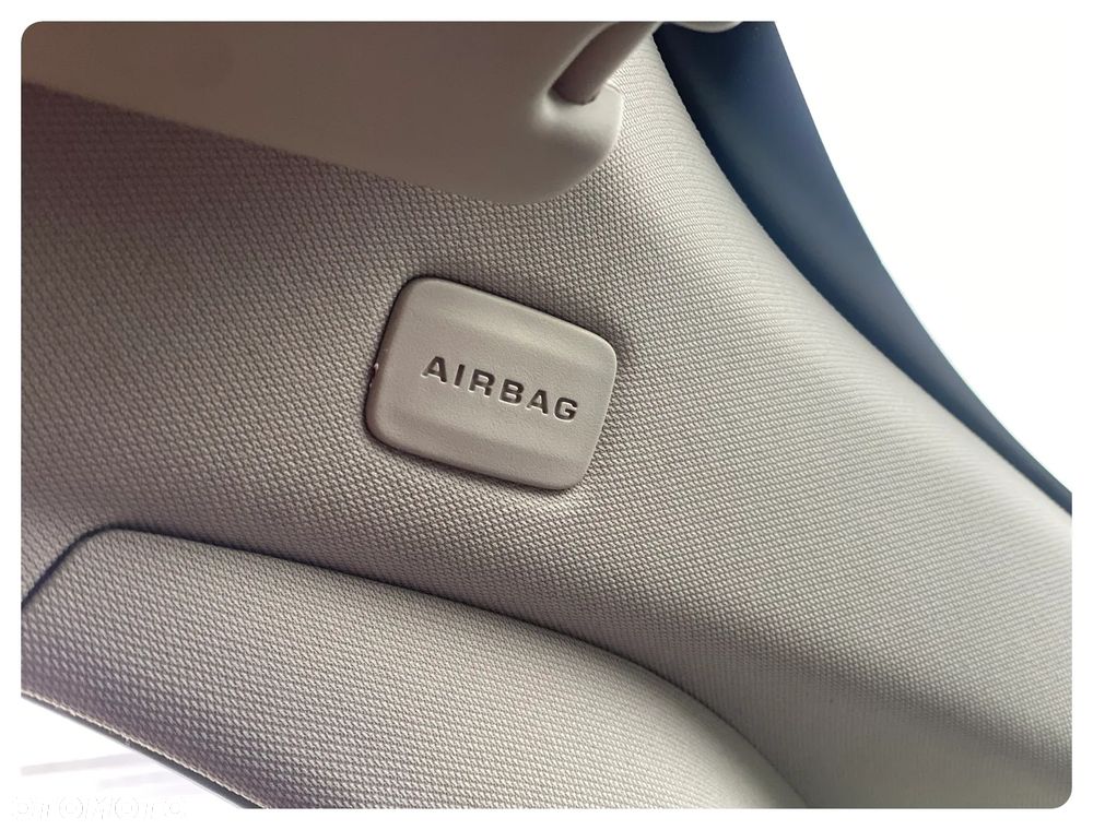 Citroën C4 Picasso 1.6 e-HDi Exclusive - 22