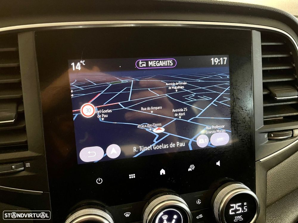 Renault Mégane Sport Tourer 1.3 TCe Limited - 15