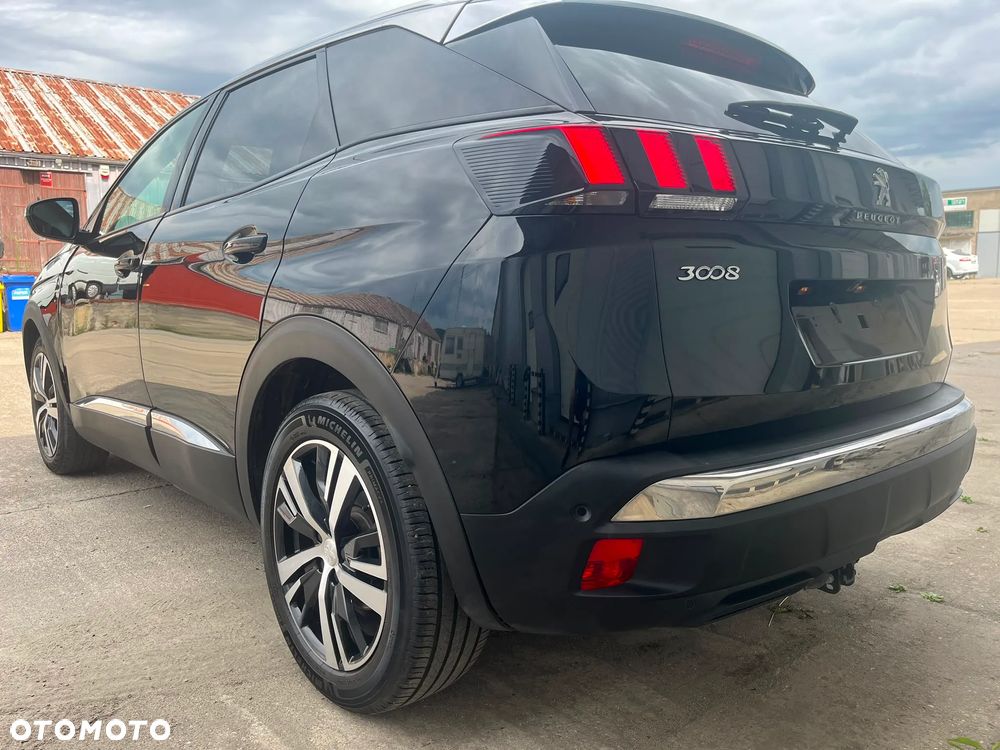 Peugeot 3008 BlueHDi 130 Stop & Start EAT8 Allure - 6