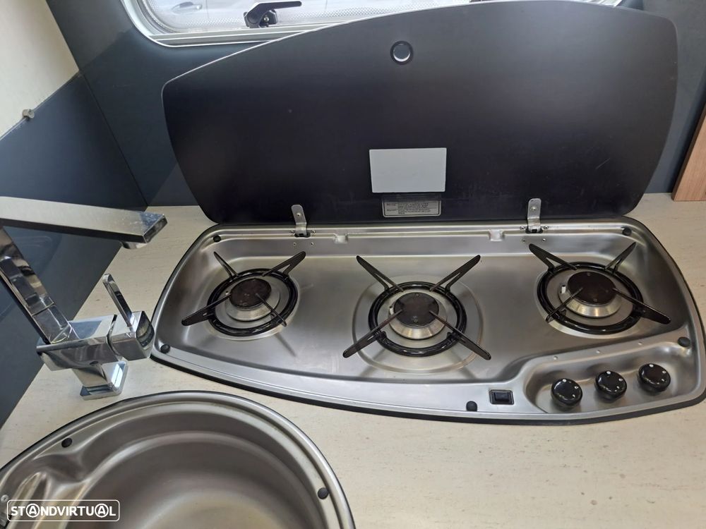 Pilote Essential P 746 - 47