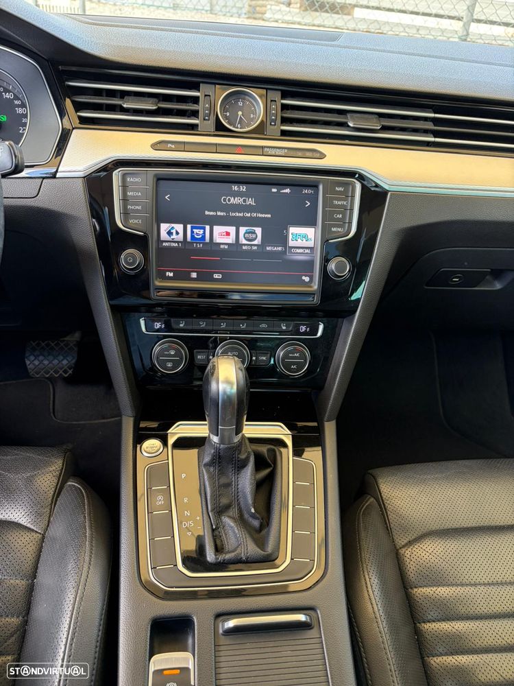 VW Passat Variant 2.0 TDI Confortline DSG - 15