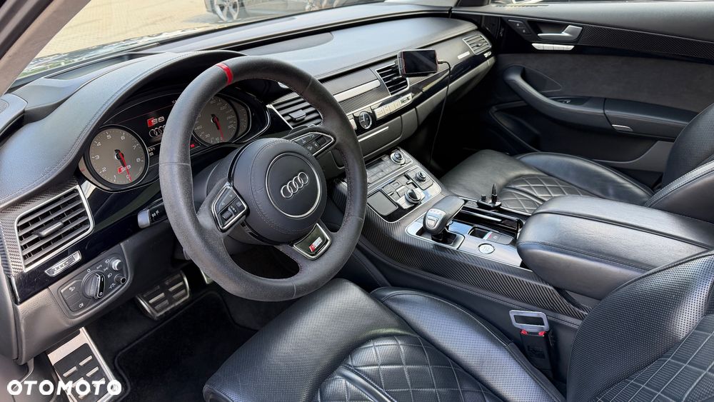 Audi A8 4.0 TFSI L Quattro - 6