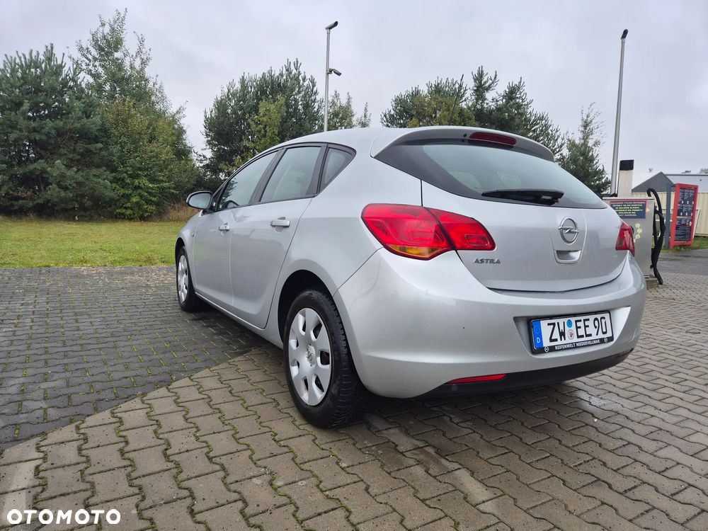 Opel Astra 1.6 Active - 4