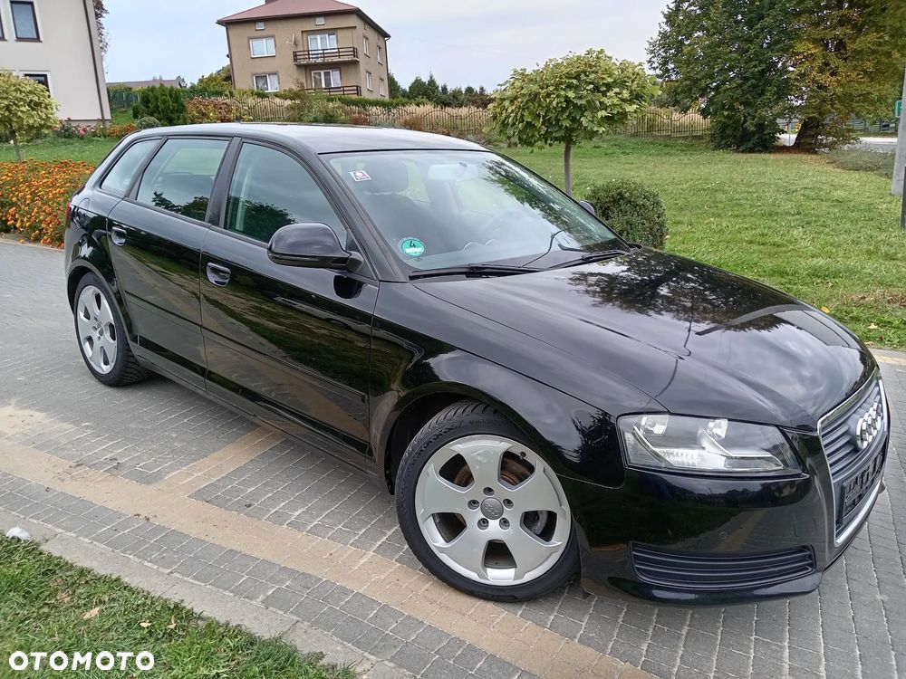 Audi A3 Sportback 2009 photo 2