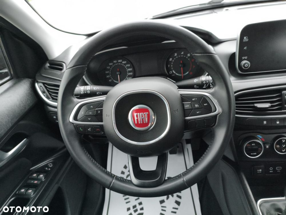 Fiat Tipo 1.4 T-Jet Lounge - 35