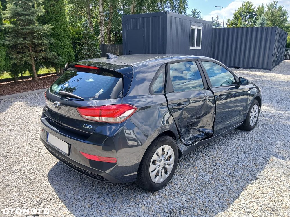 Hyundai i30 1.5 DPI Modern - 17