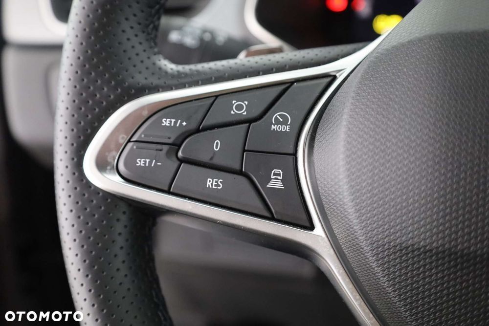 Renault Captur 1.3 TCe mHEV Techno EDC - 14