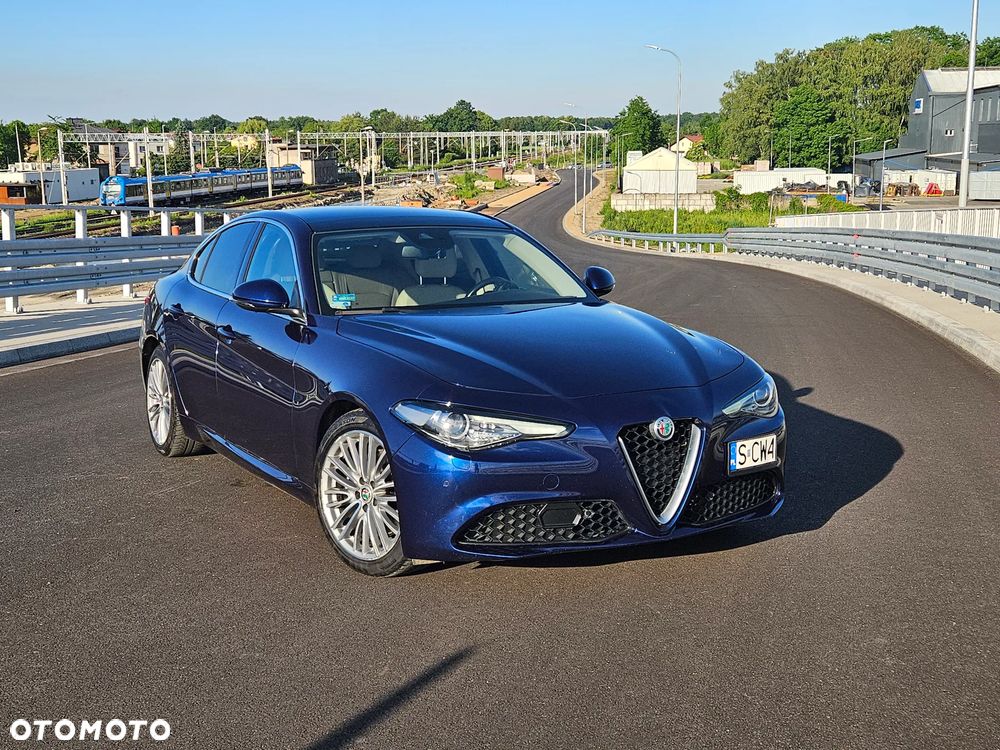 Alfa Romeo Giulia 2.0 Turbo 16V AT8 Veloce Ti - 4