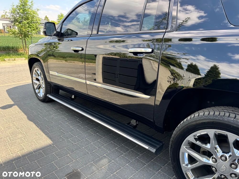 Cadillac Escalade ESV 6.2 V8 AWD AT Platinum - 13