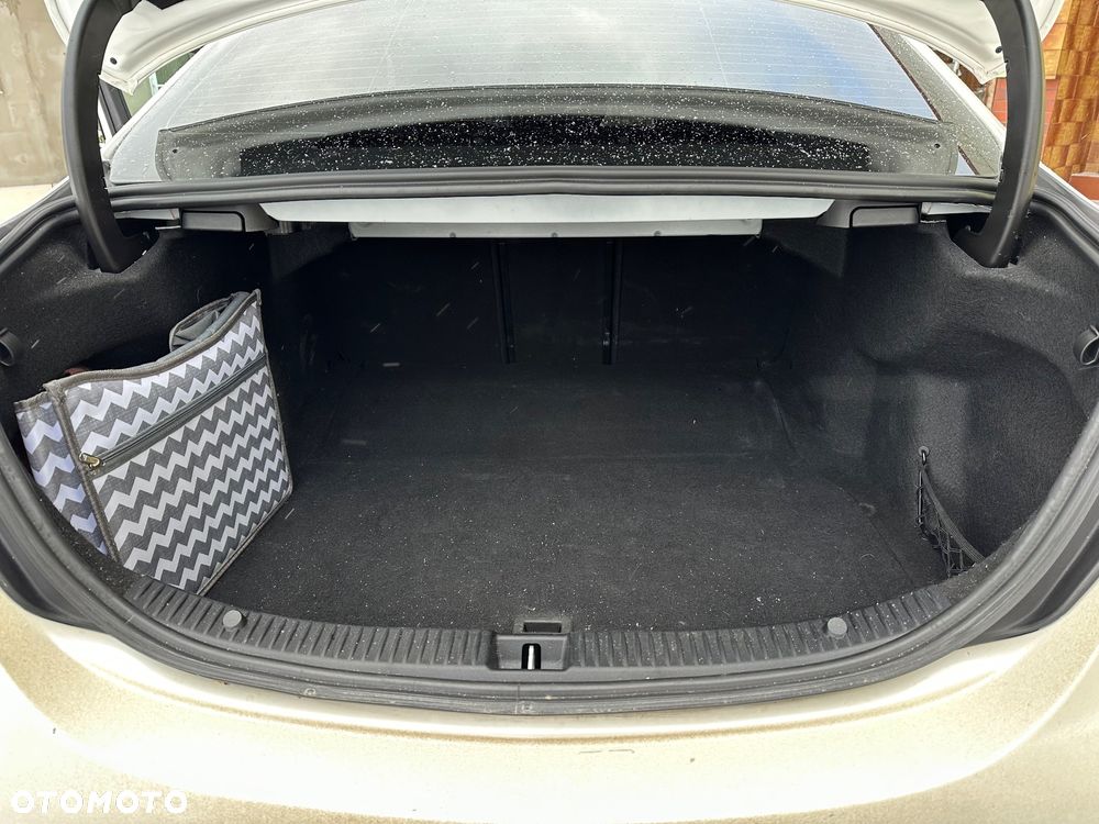 Mercedes-Benz Klasa C 300 7G-TRONIC Avantgarde - 9