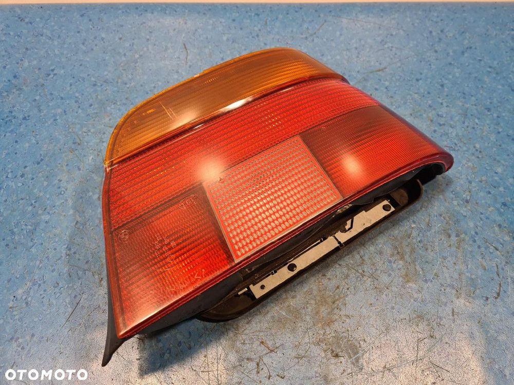 BMW 5 E39 SEDAN LAMPA TYŁ PRAWA ZEWNĘTRZNA - 8
